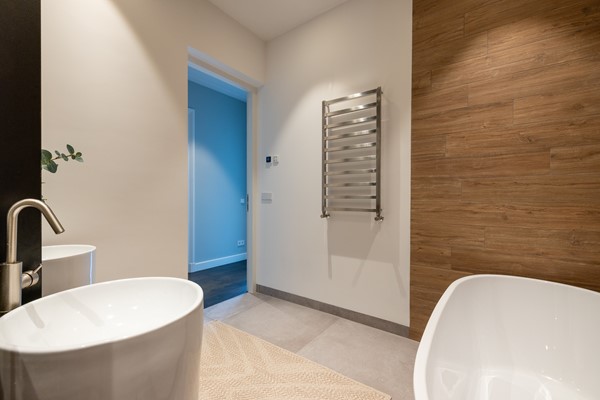 Medium property photo - Heemraadssingel, 3023 CD Rotterdam